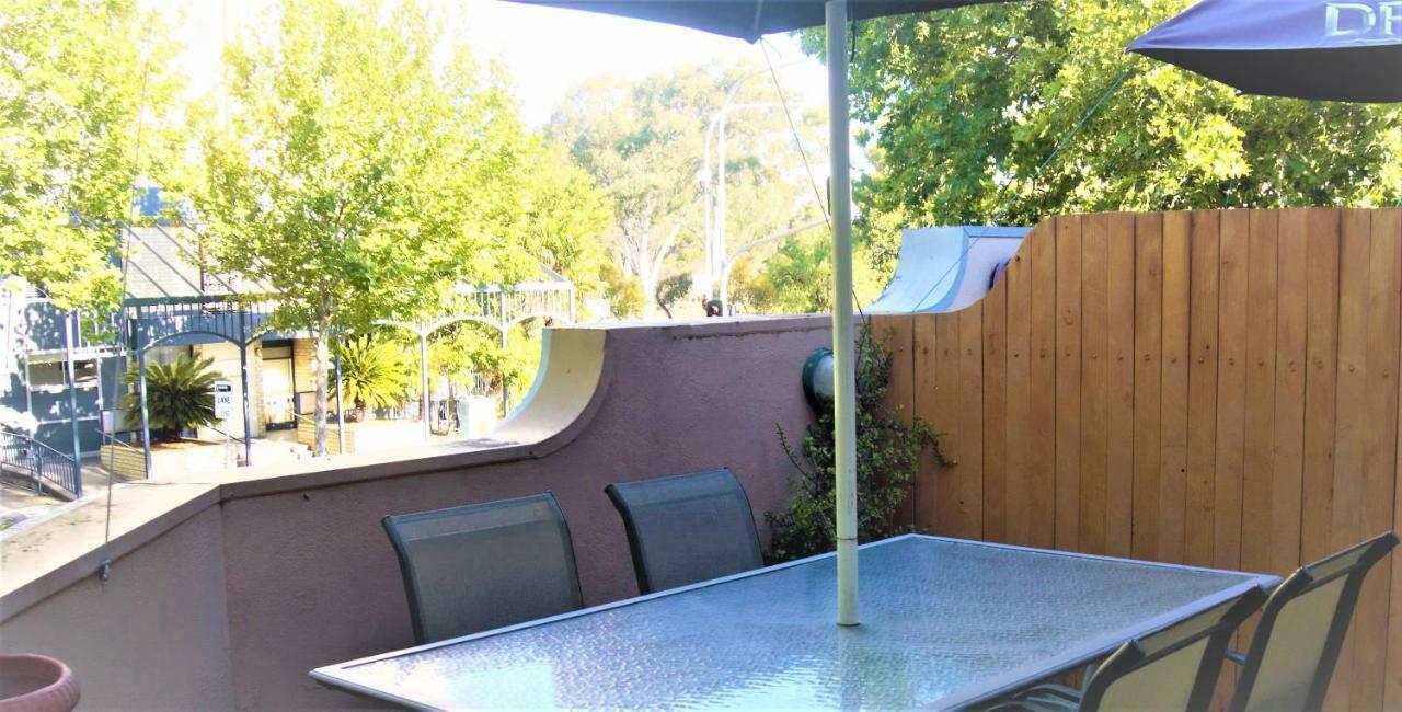 Adelaide'S City Park Motel מראה חיצוני תמונה